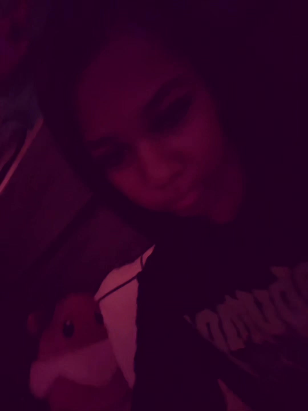 @ani.🖤📌