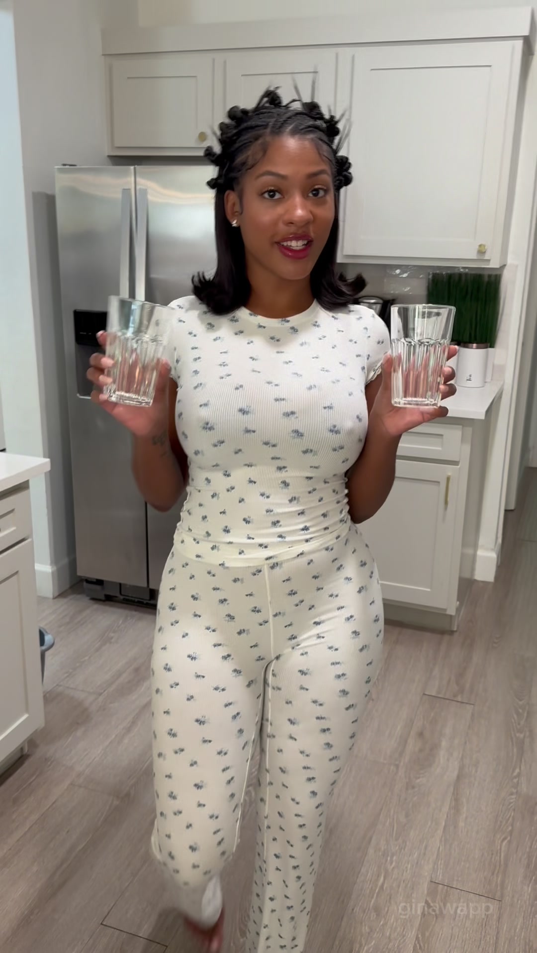 Gina Wap (@ginawap69) - Urlebird