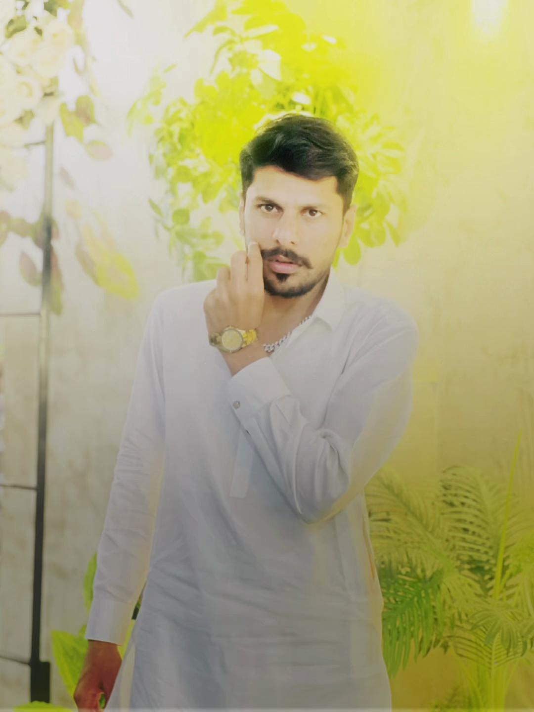 @بدنامِ زمانہ🥷🏻