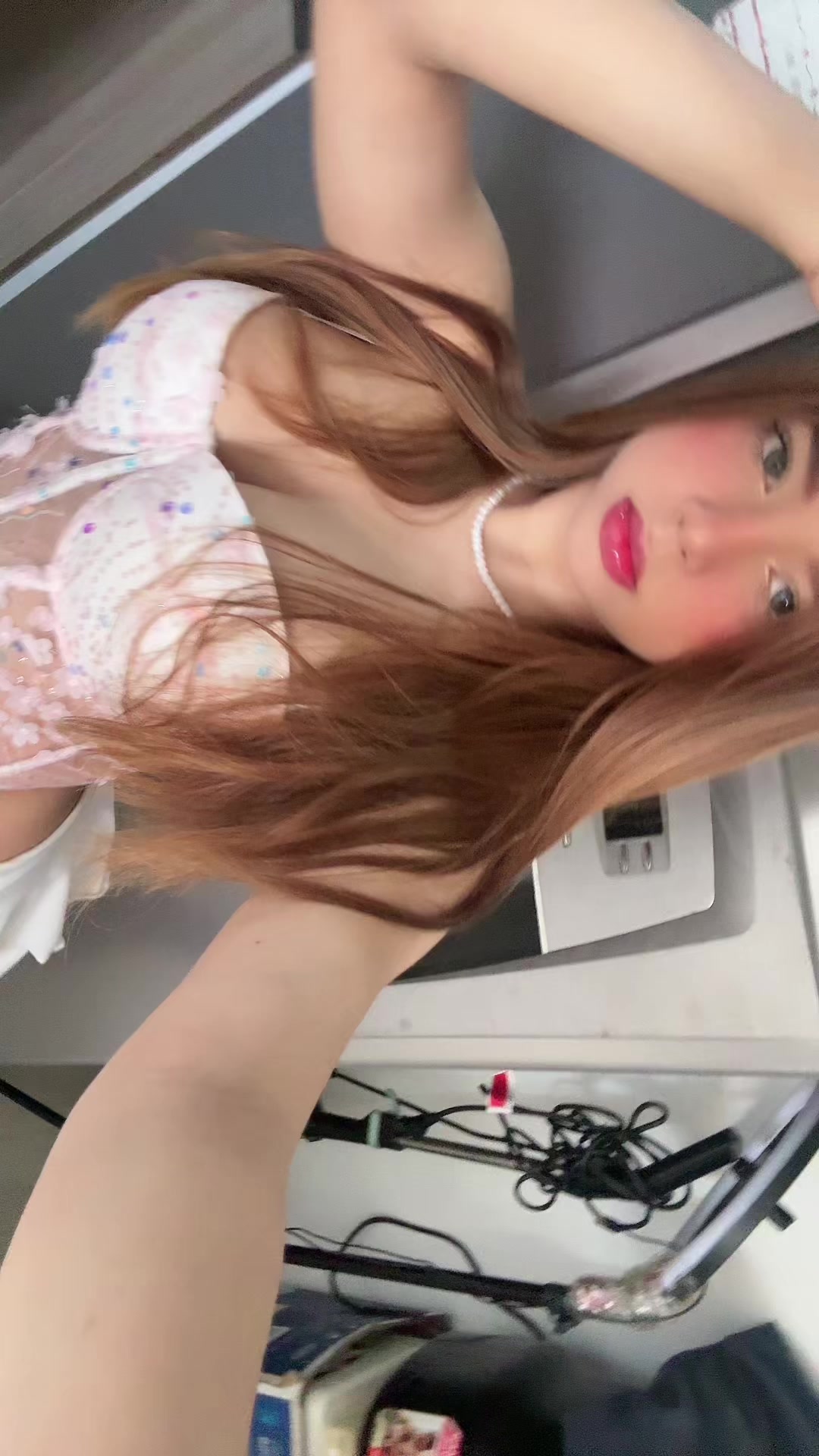 @kriss luna 🌙