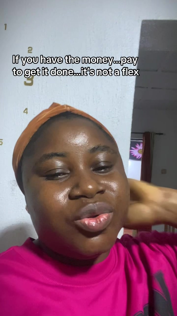 @lizcharm