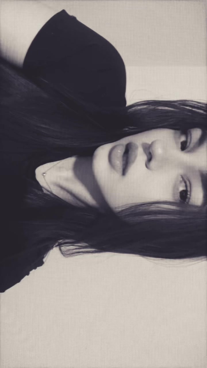@milica♡