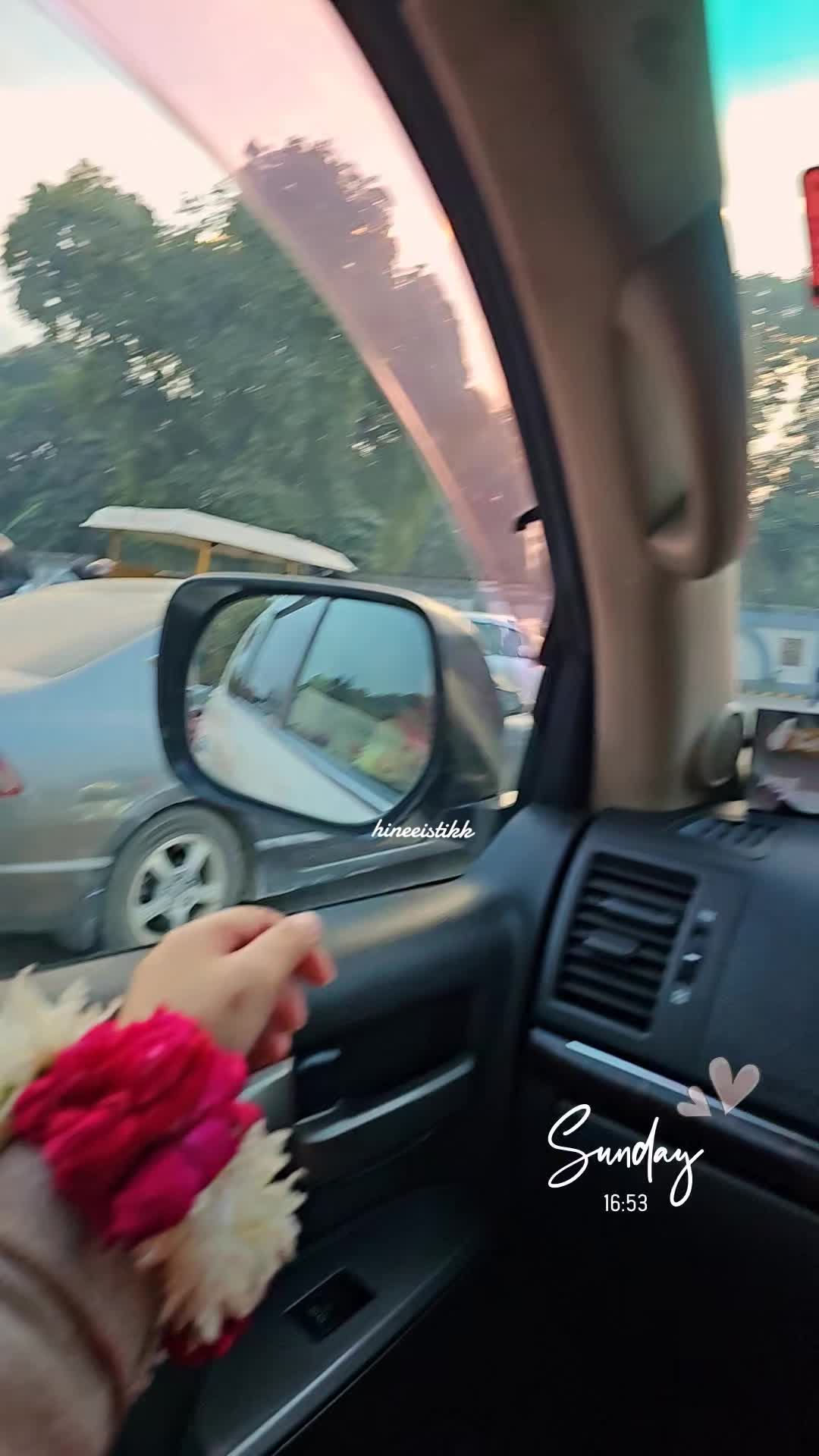 @Hineeistikk