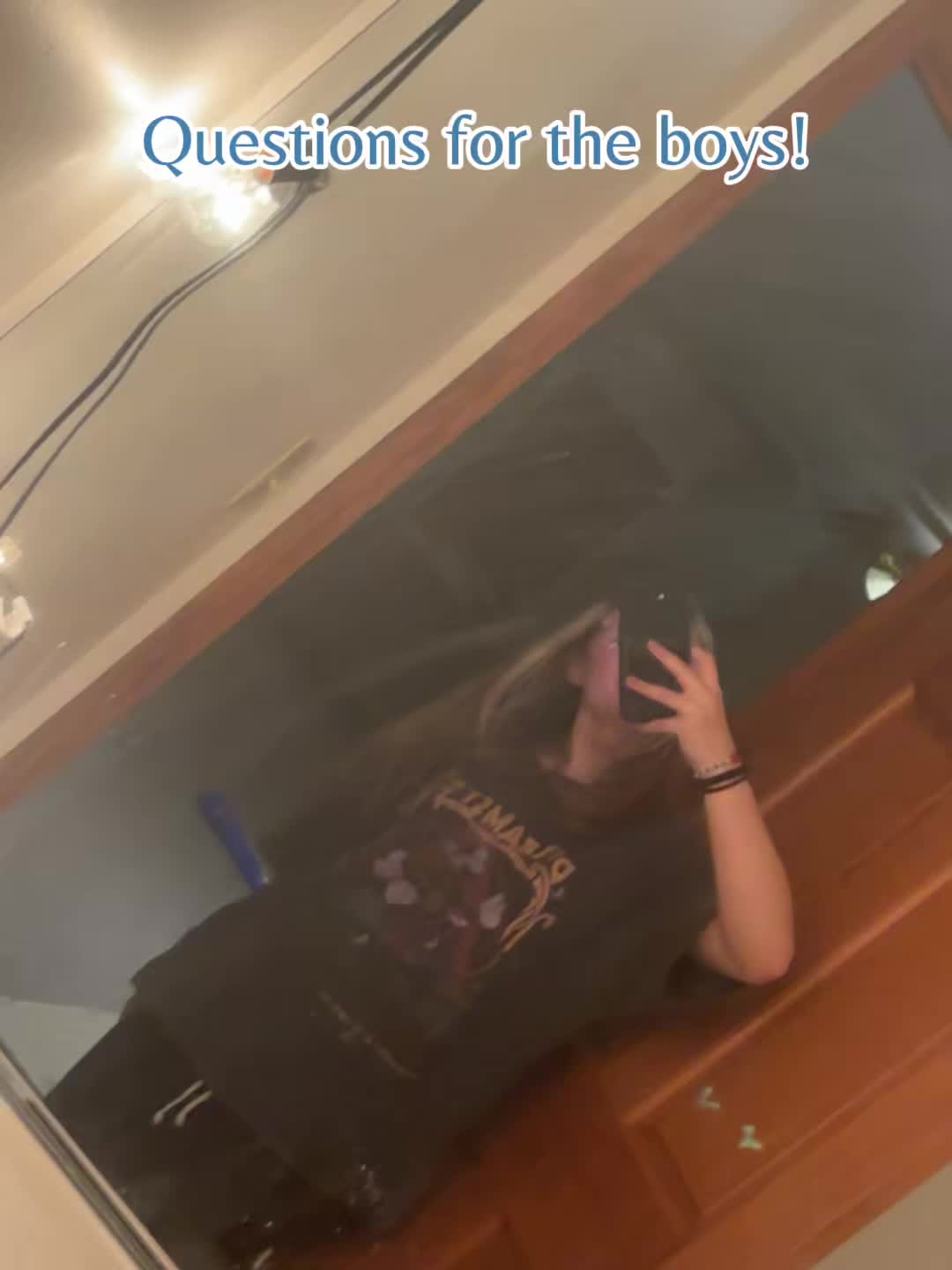 @🖤