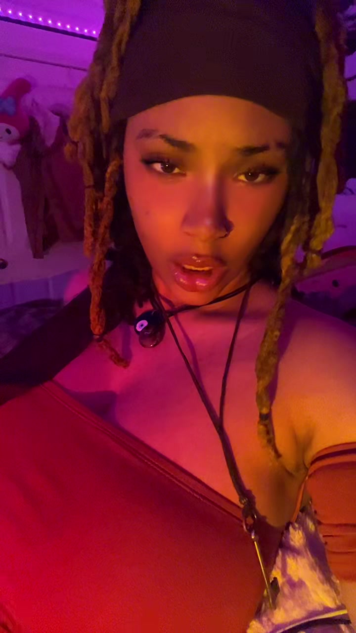 @🧿