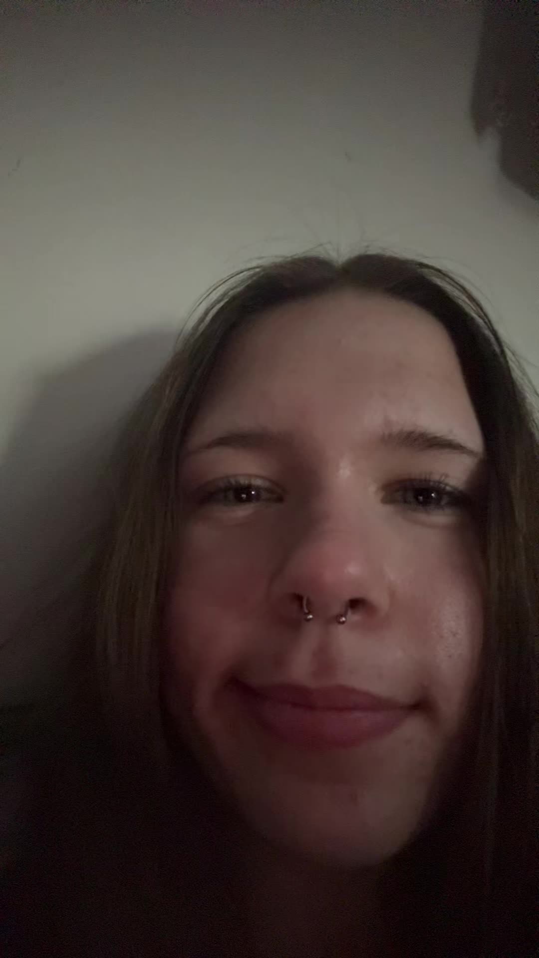 @cutekawaiischoolgirl