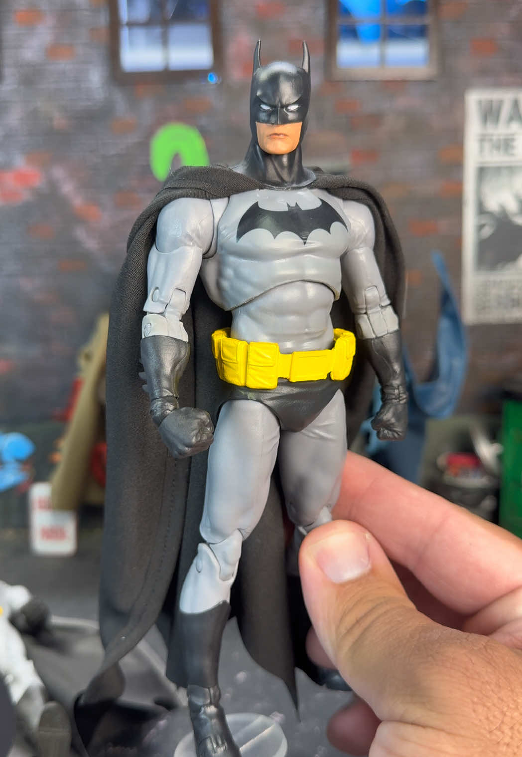 @Mikes_Collectibles