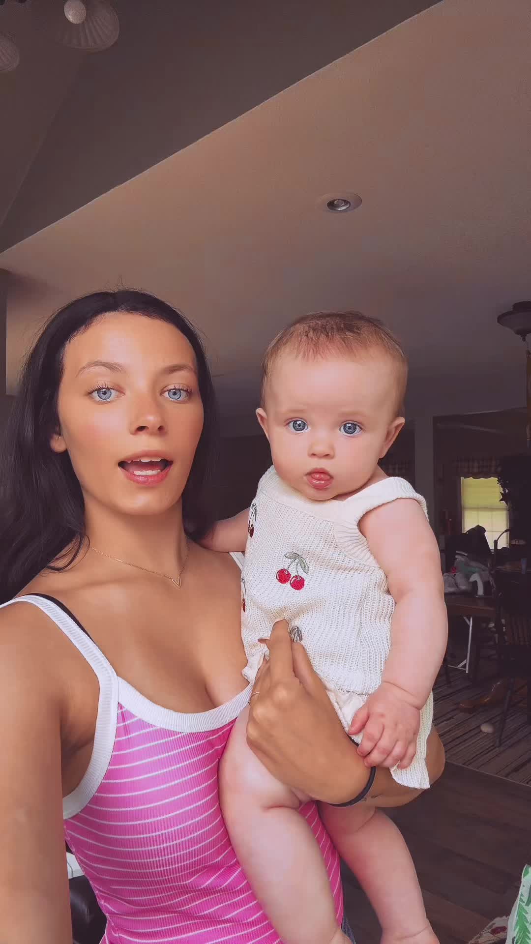 @Chloe Dawn 🦋✨🤍