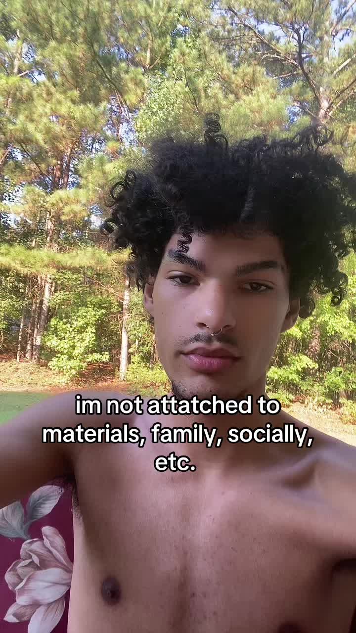 @:3