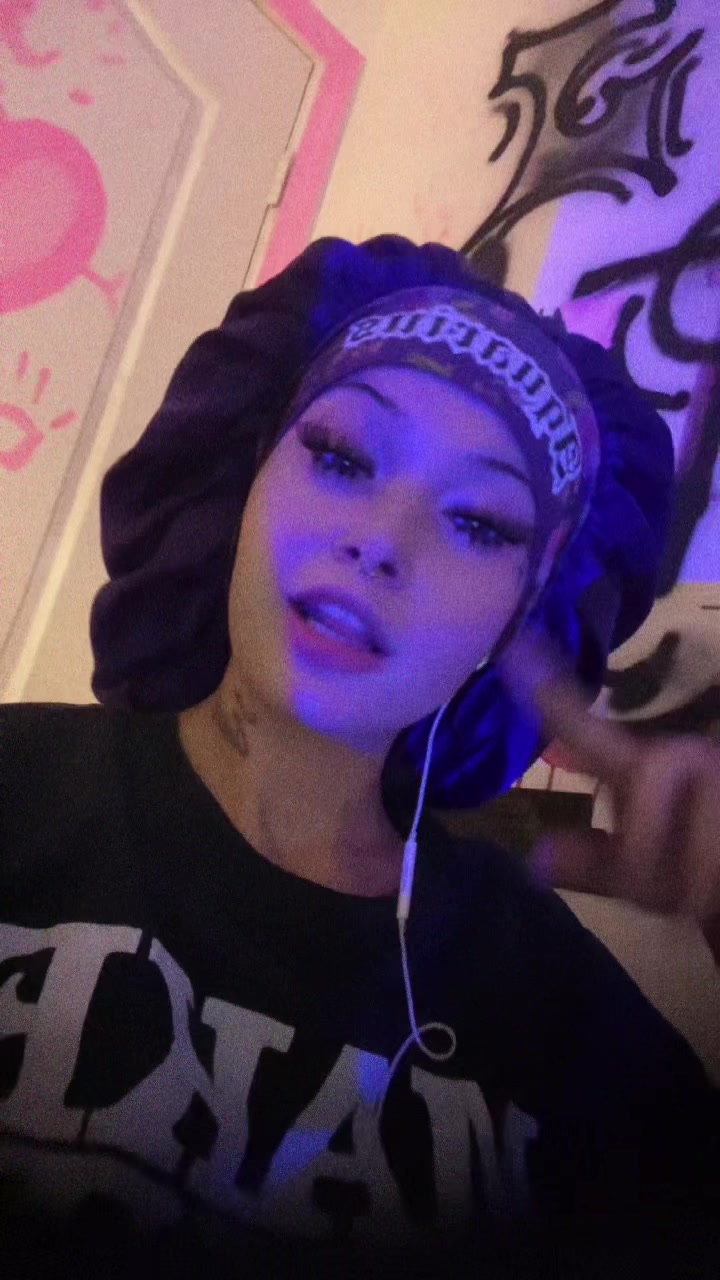 @Kiana
