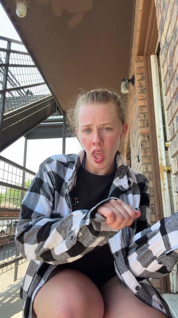 @Blondie