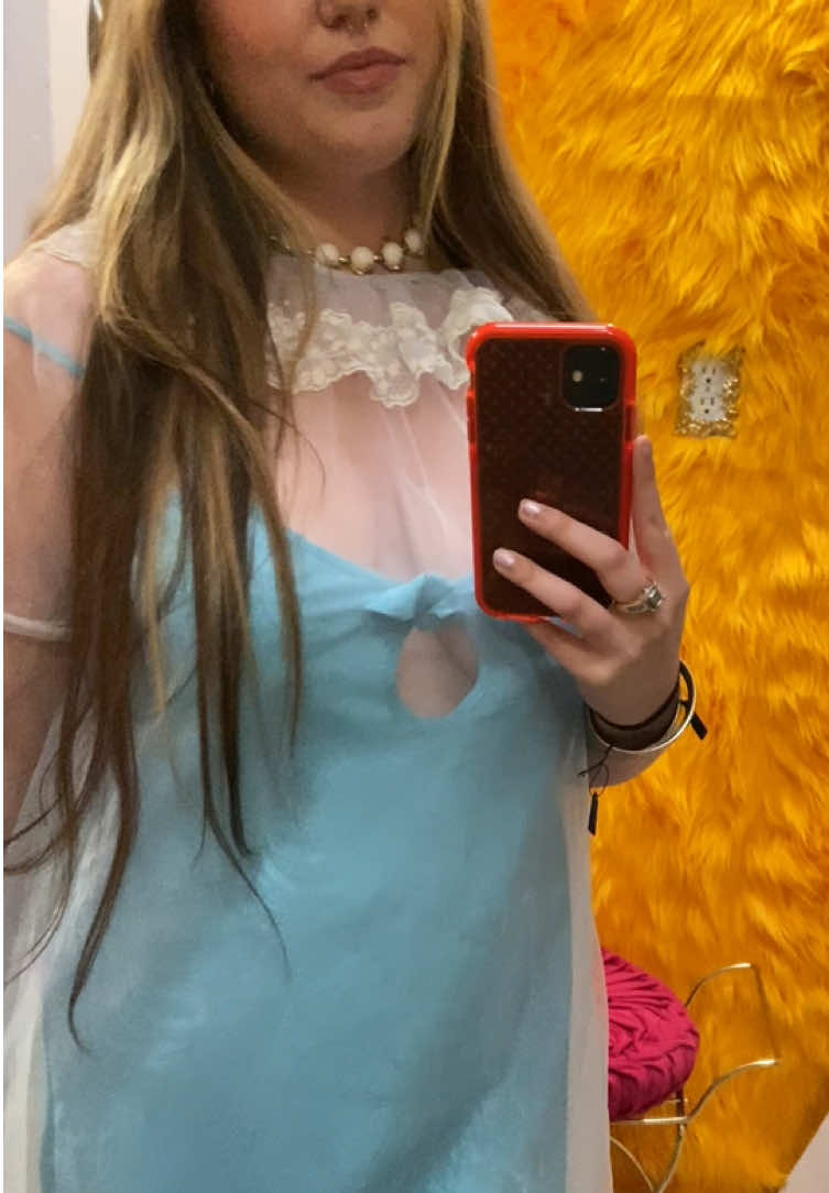 @UniversityVintage