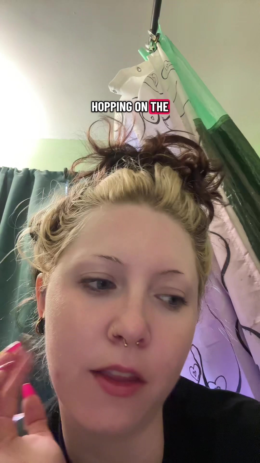 @lizzijogonecrazi