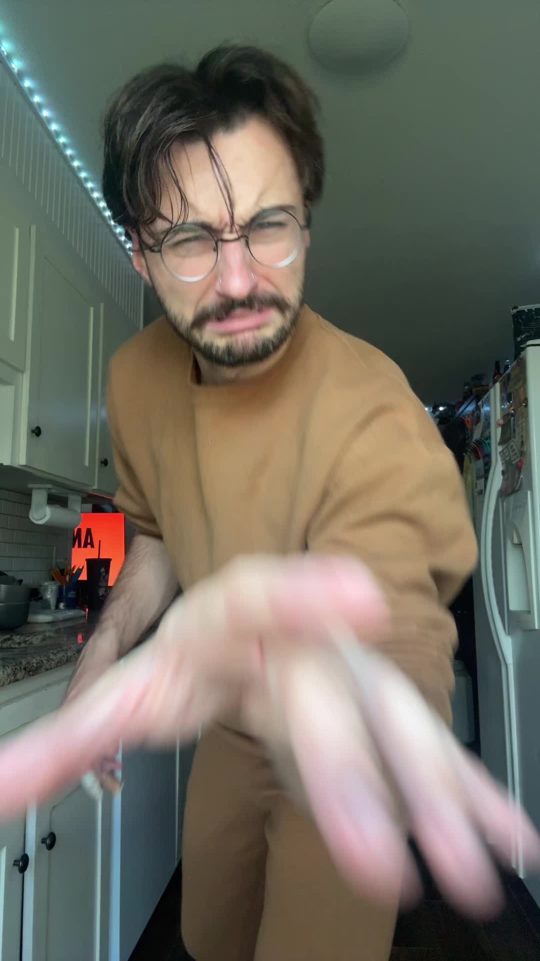 @Max Anthony