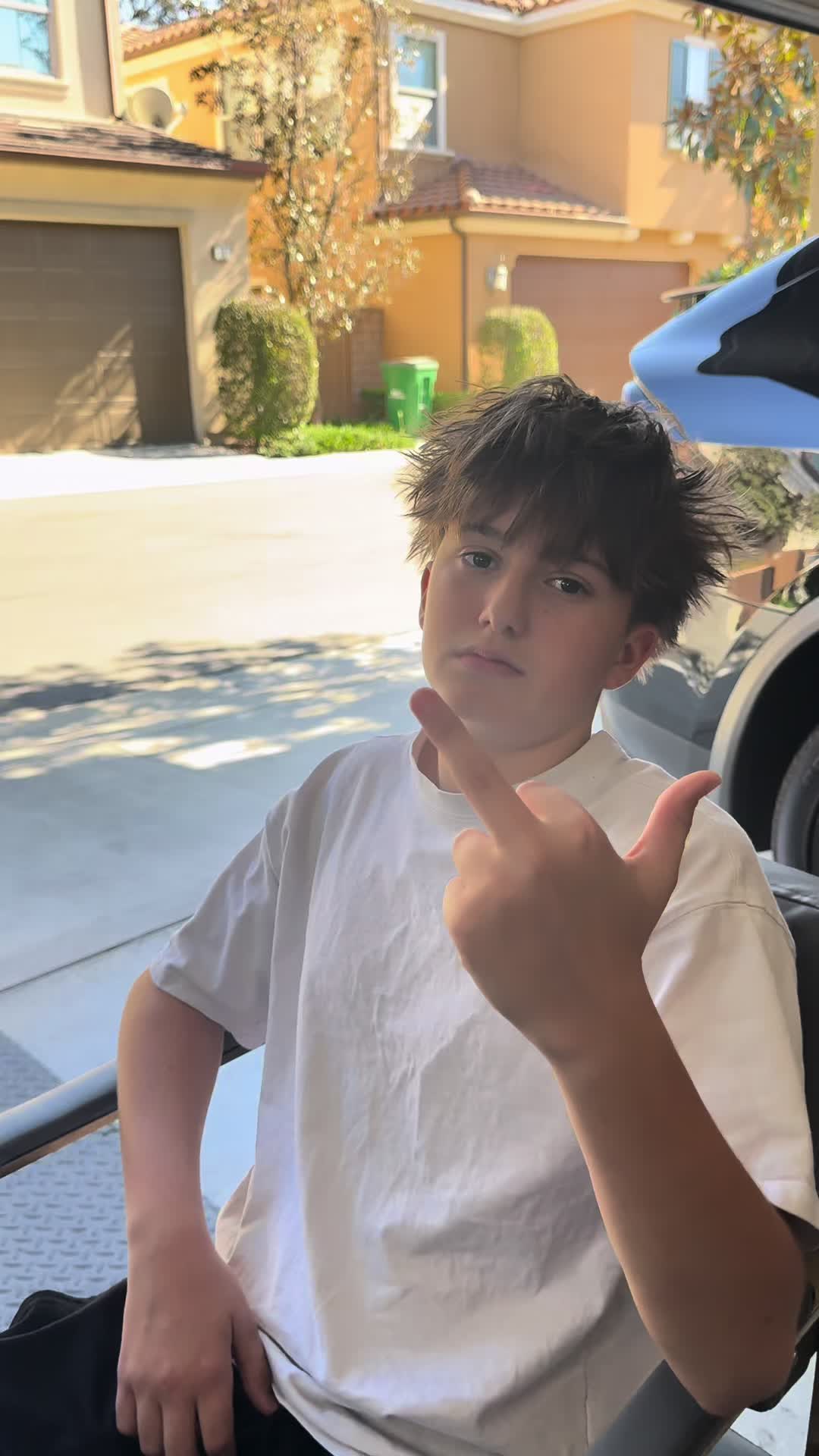 @Loganblends