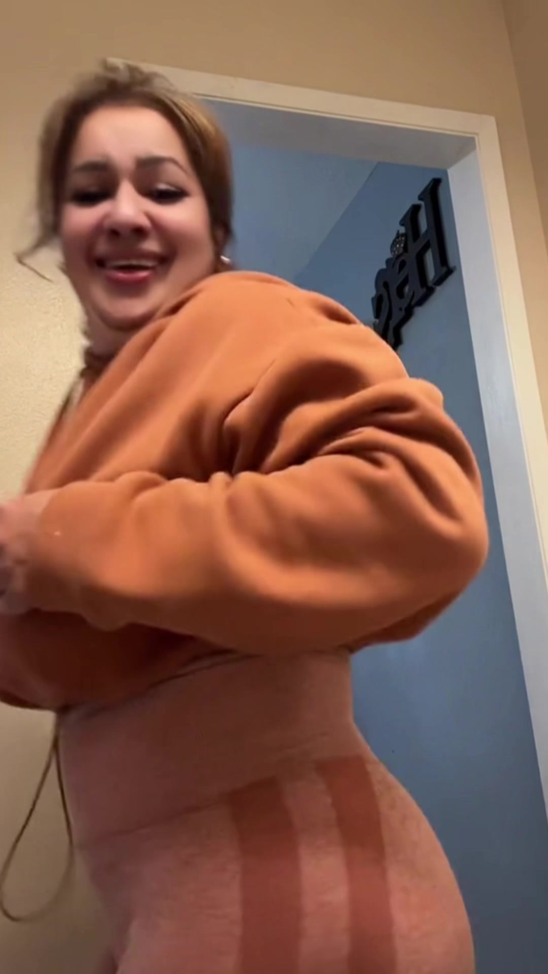 @laviejona