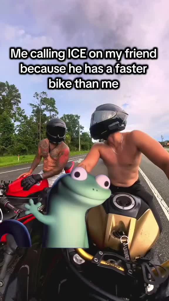 @wierdothatlivesonthemoon