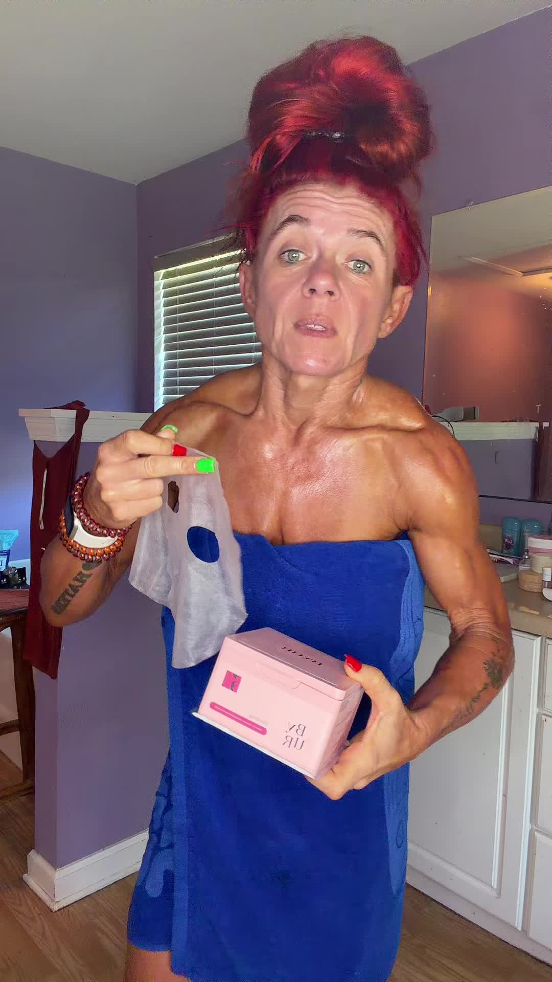 @RedneckBaddie