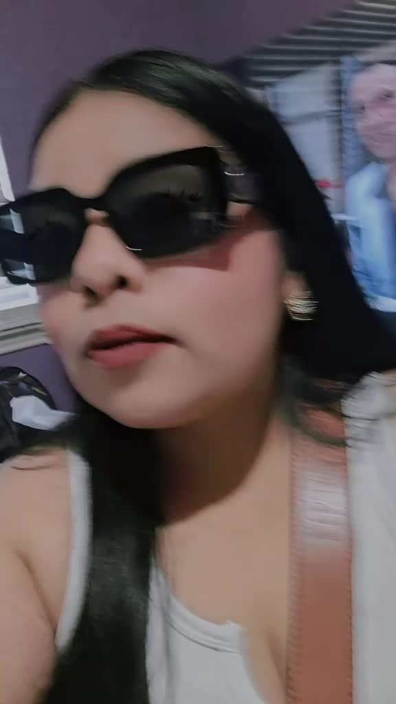 @adry esquivel