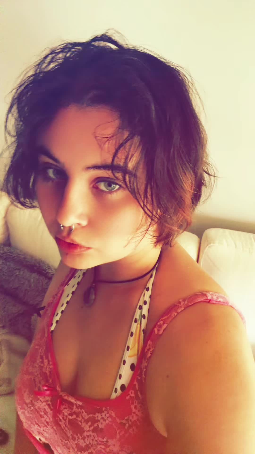 @graceless.eyes