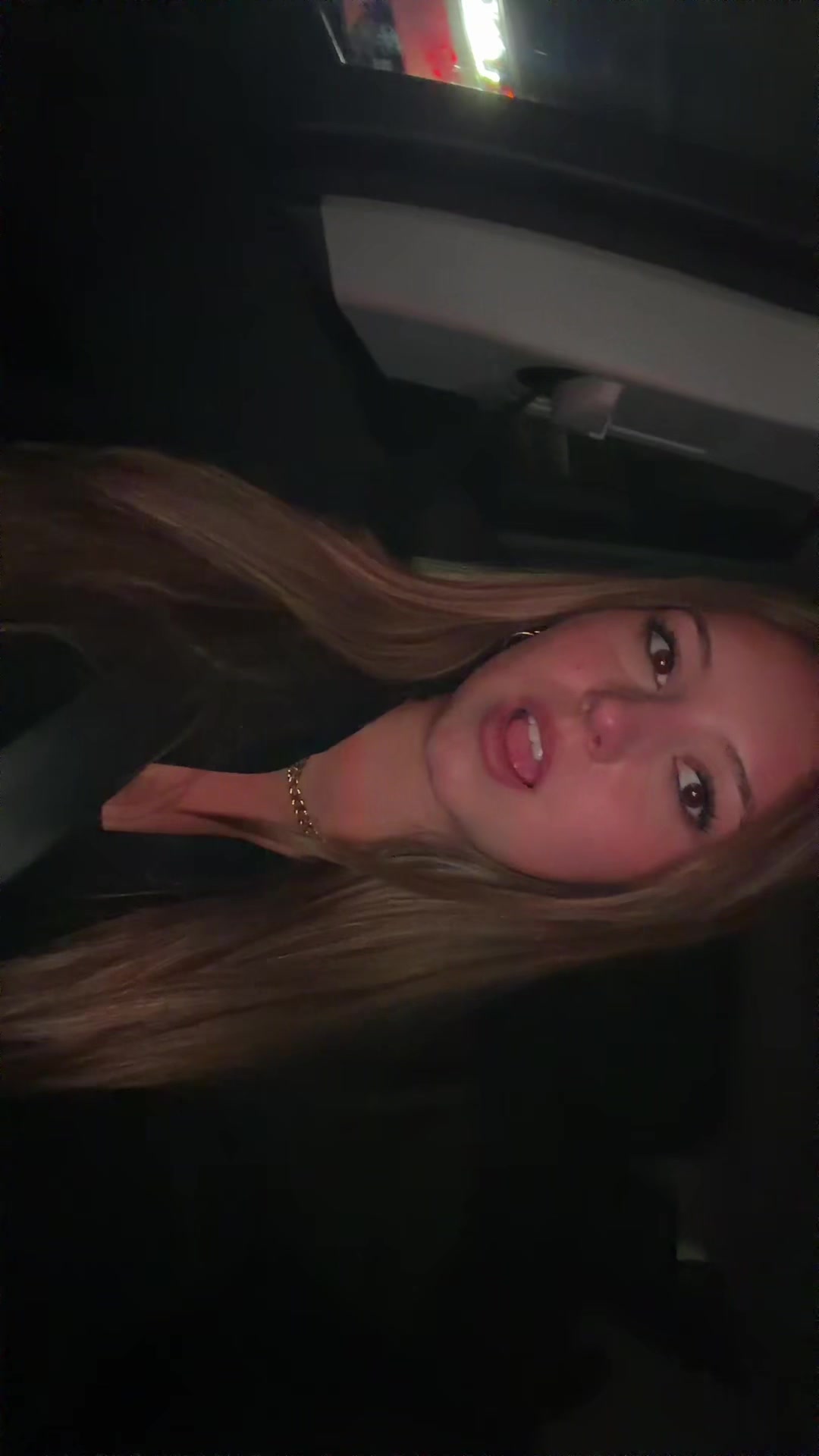 @paigeelizabbeth