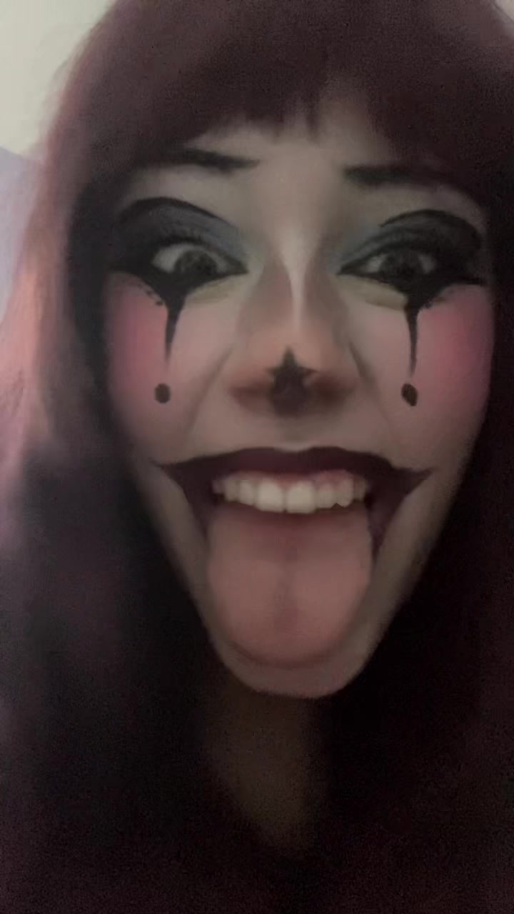 @isitajillybean
