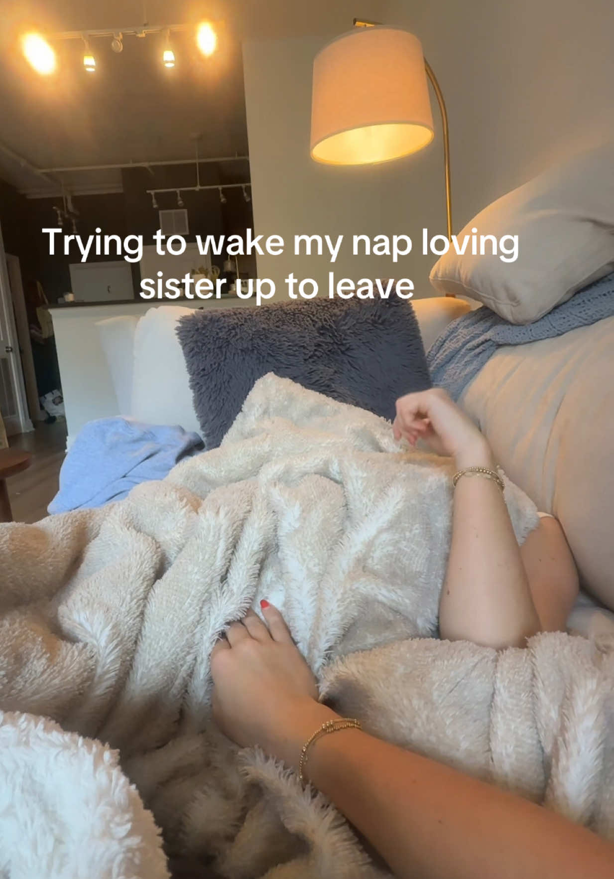 @candidcourtneyy