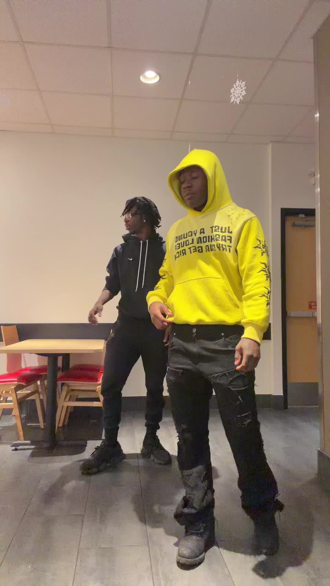 @SCARFACE🤦🏾