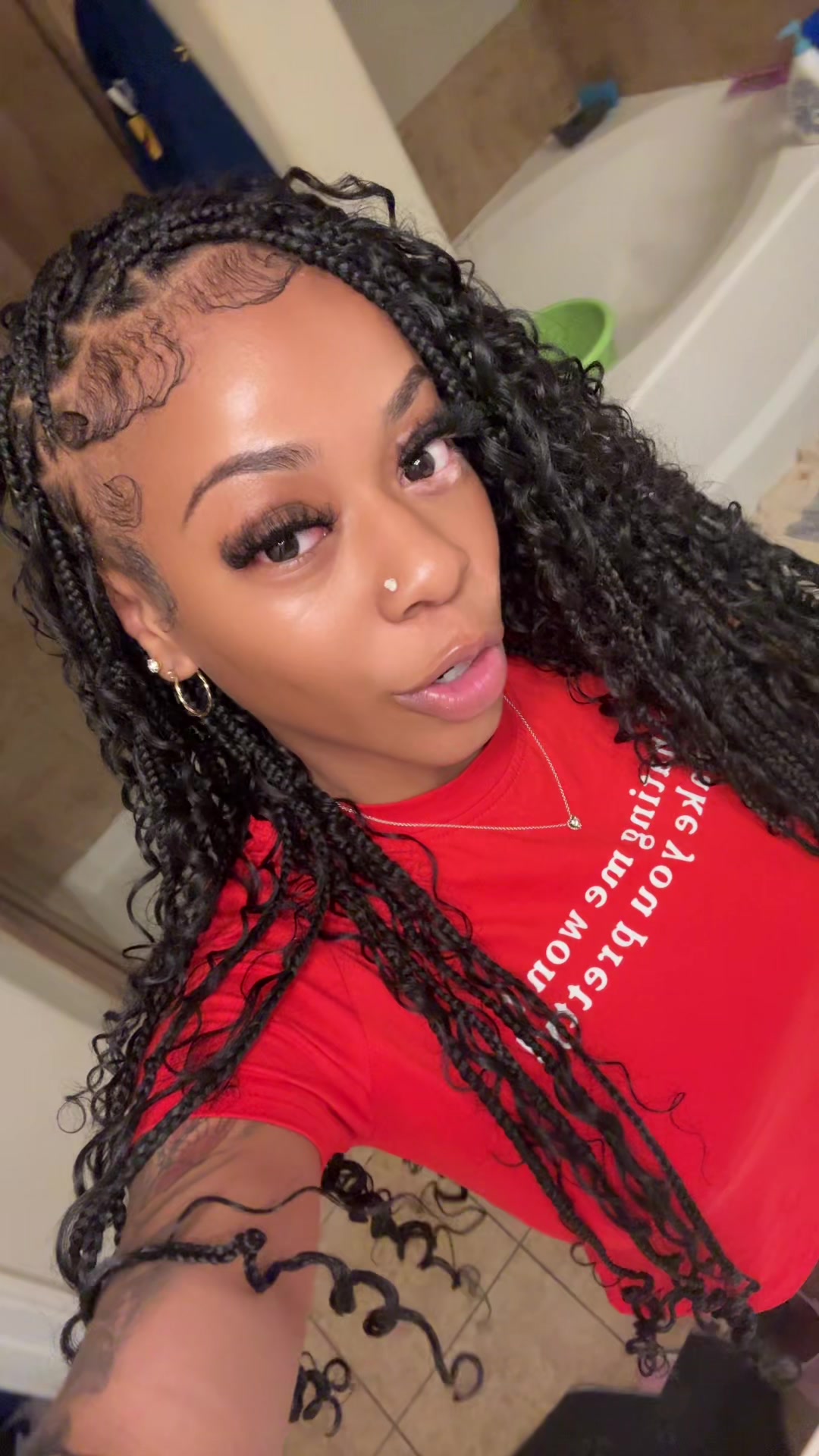@itz.theresaa