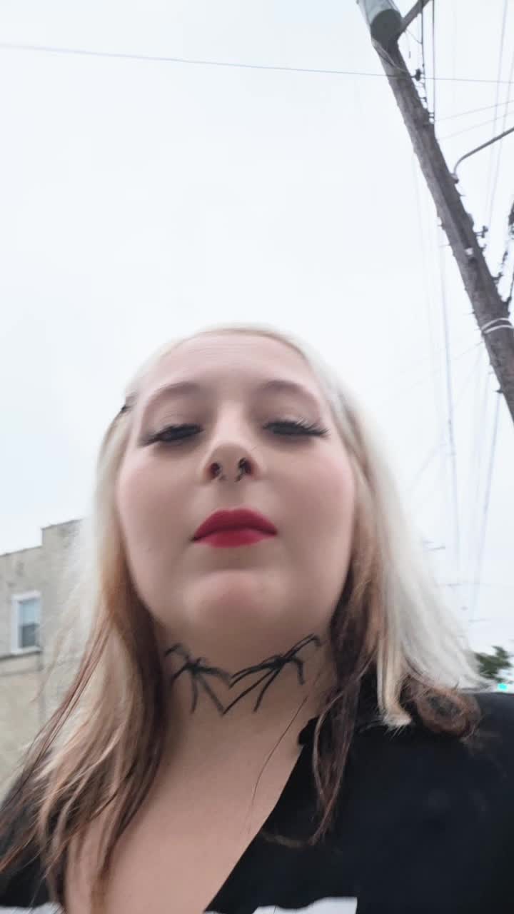 @GothStepMummy