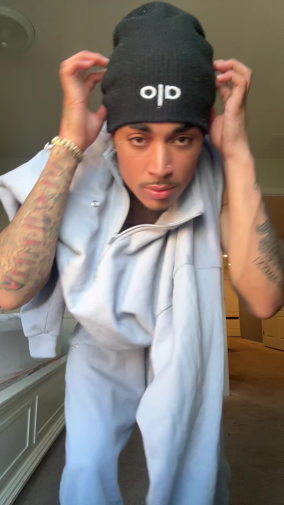 @โ