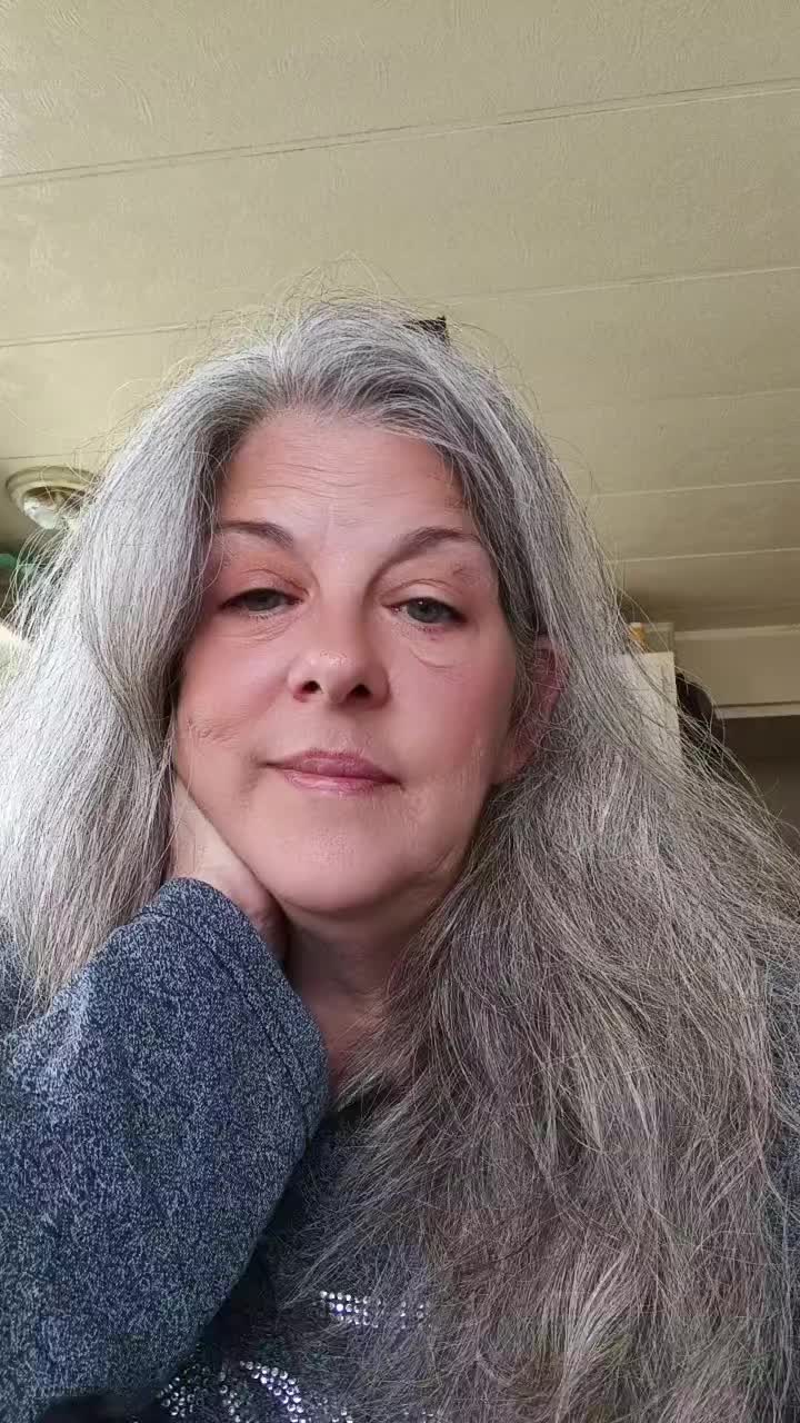 @MommaVee2
