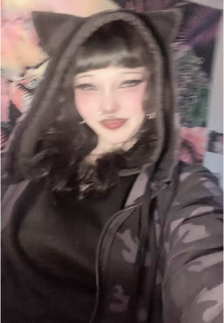 @Bisouu