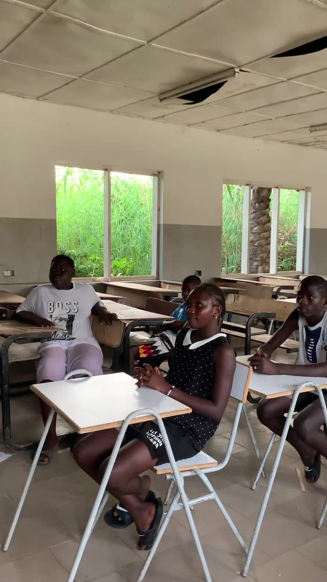 @kawcomedy1🇬🇲🇸🇳🇬🇳