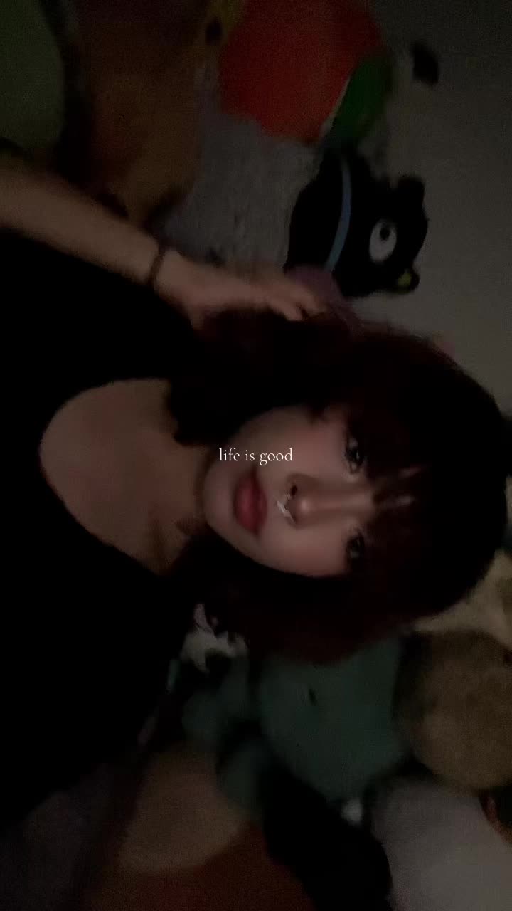 @bella :]