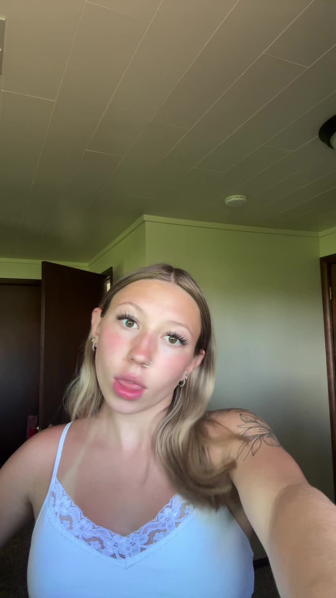 @kaylee