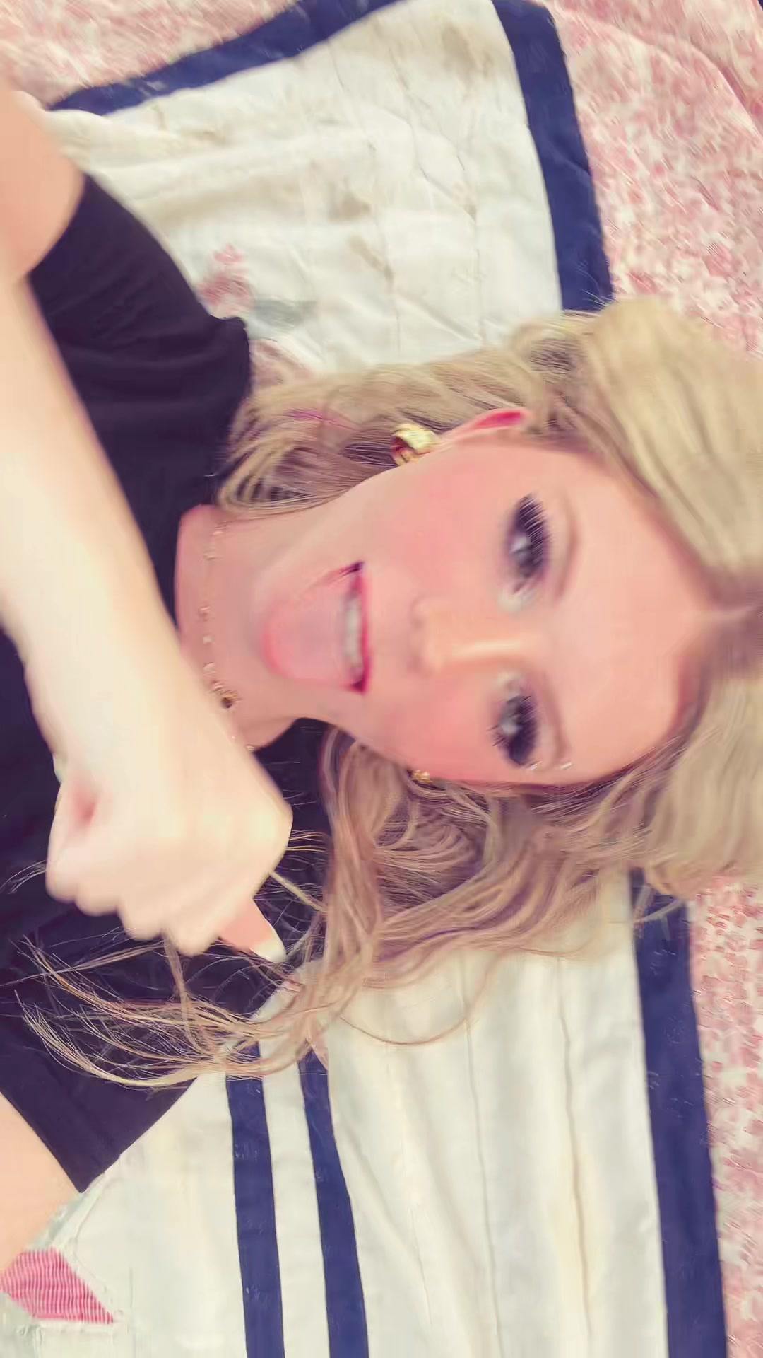 @notaubree