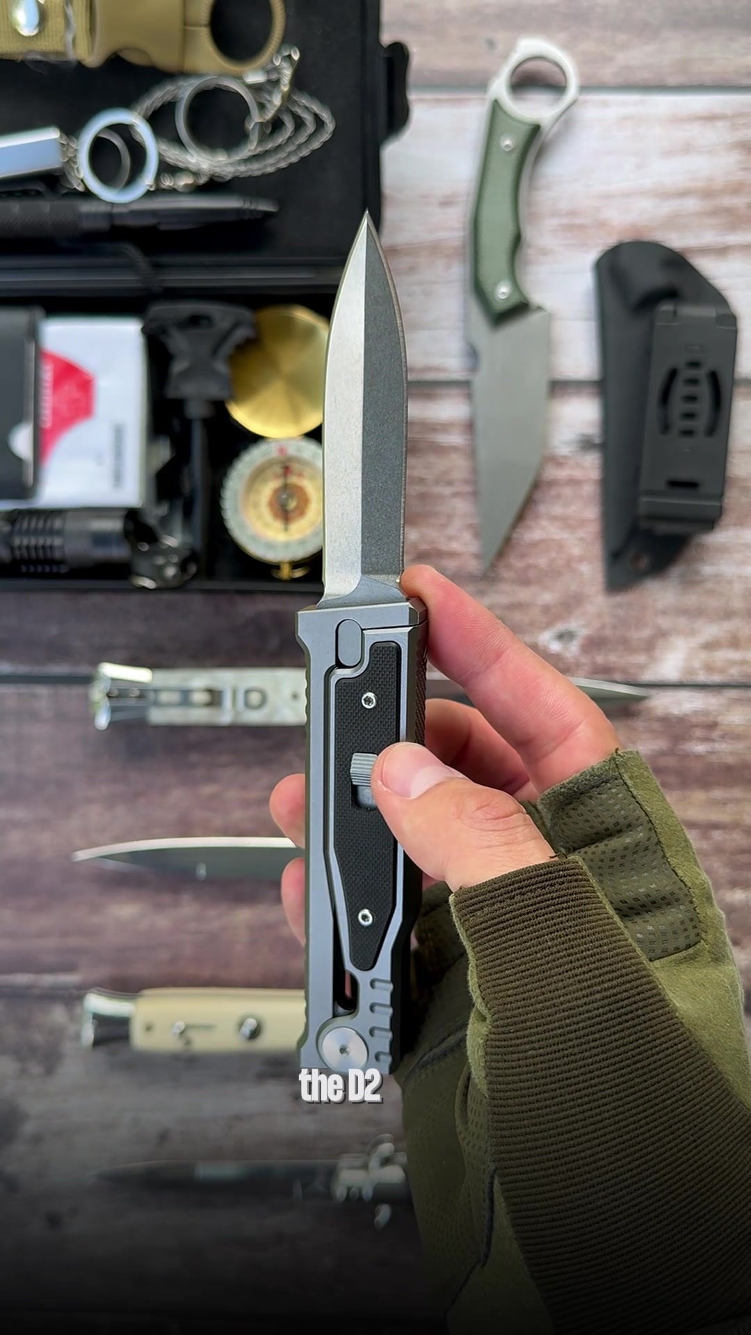 @survival.knives