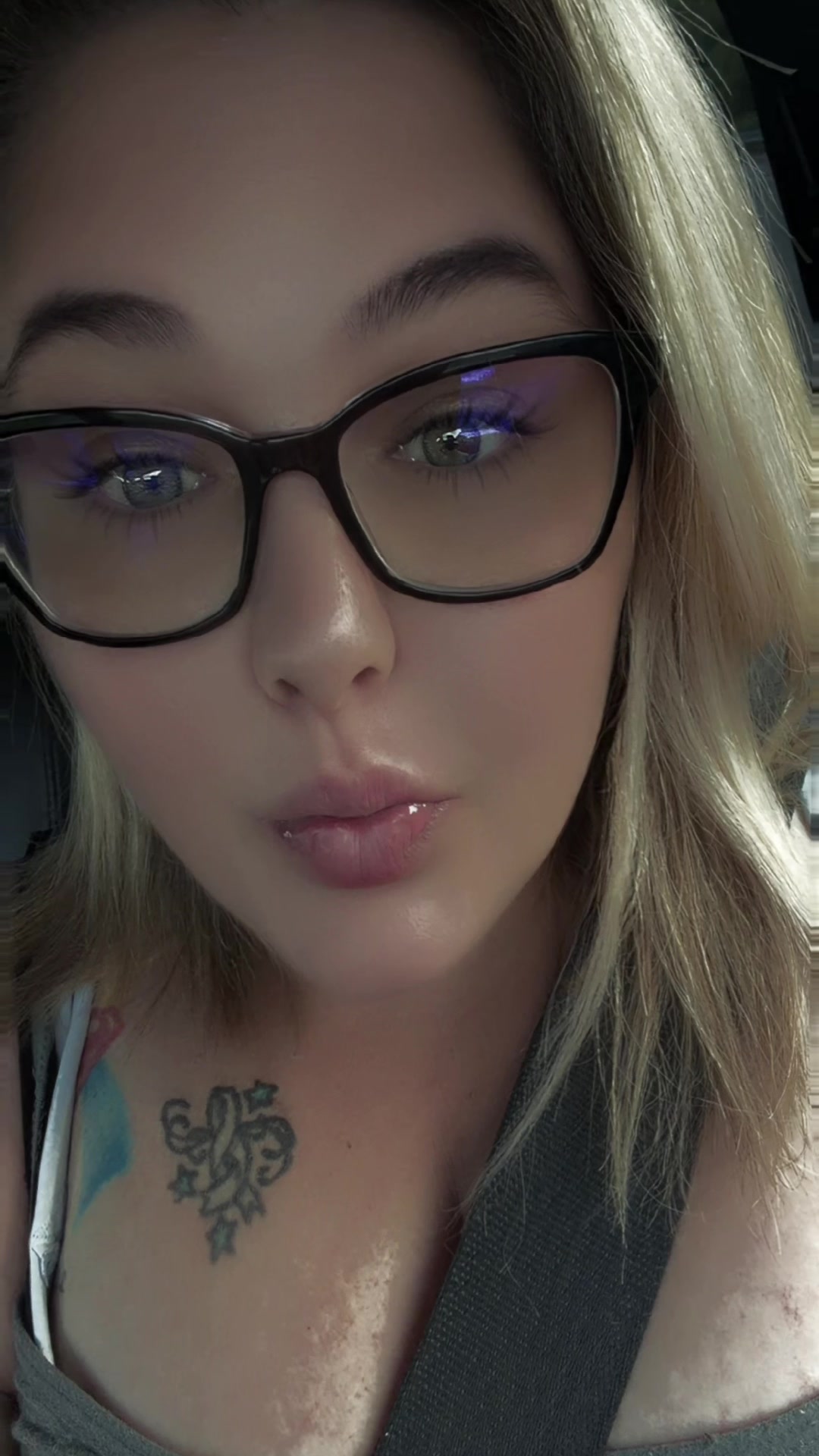 @😈🖤Ashley💜😈