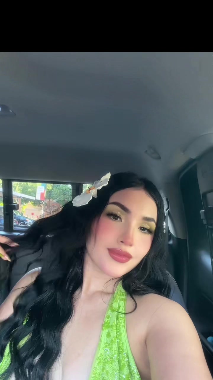 @Cecy✨