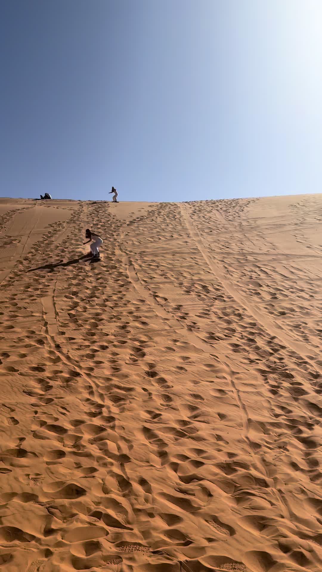 @em🇮🇱