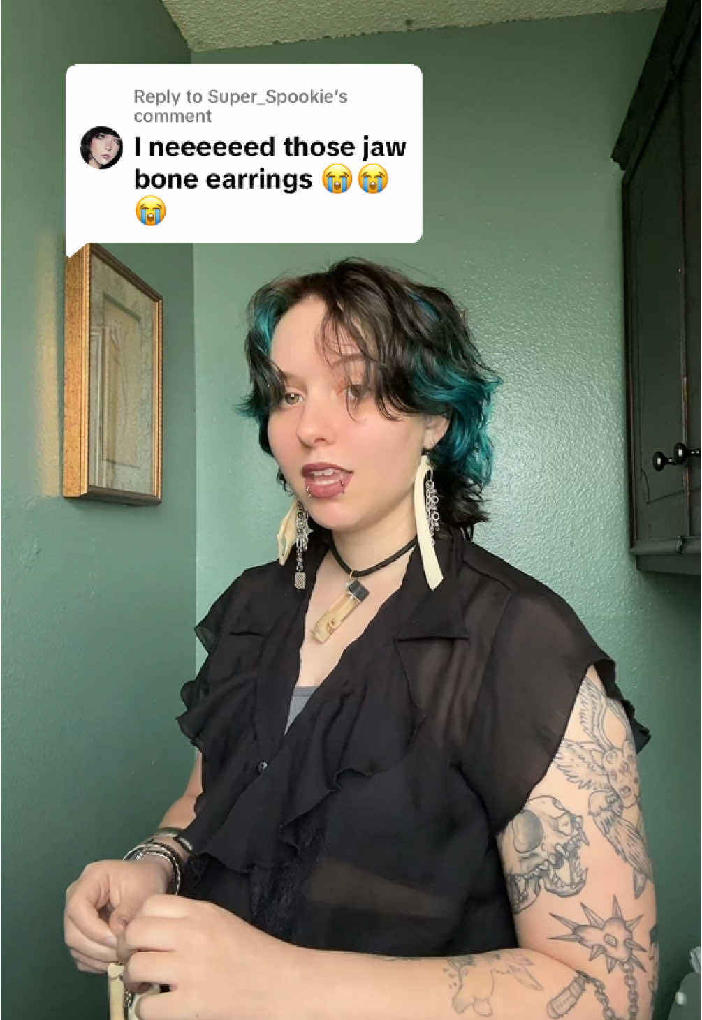 @Closet Of Skeletons