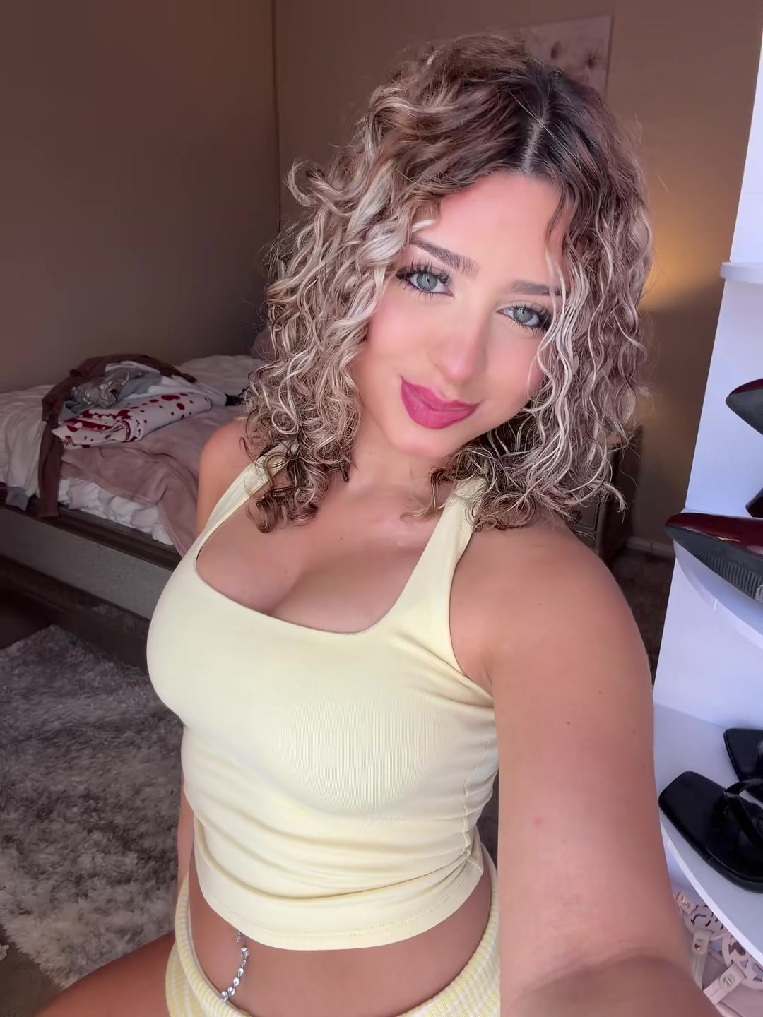 @rena