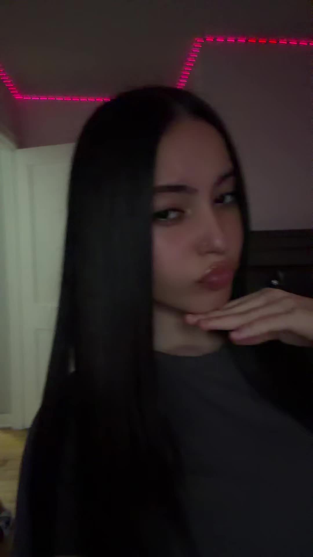 @angie