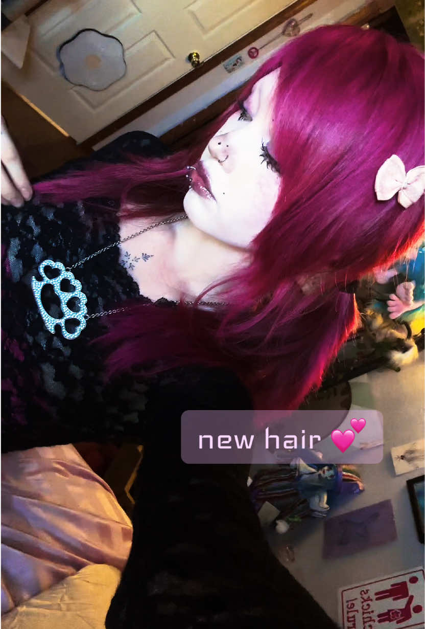 @scarlett ˚₊✩‧₊