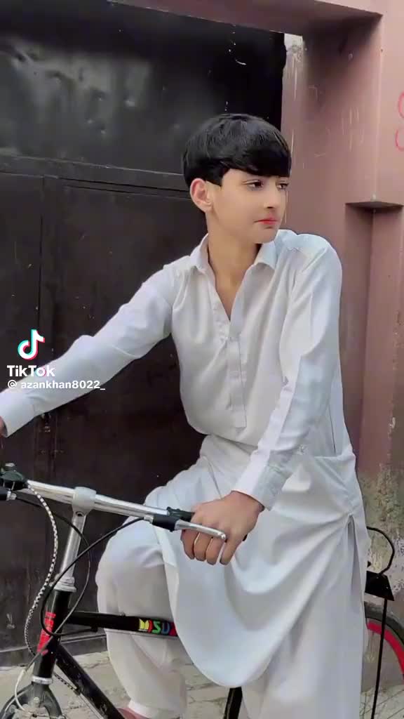 @Dimple boy 🇵🇰🇵🇰🇵🇰