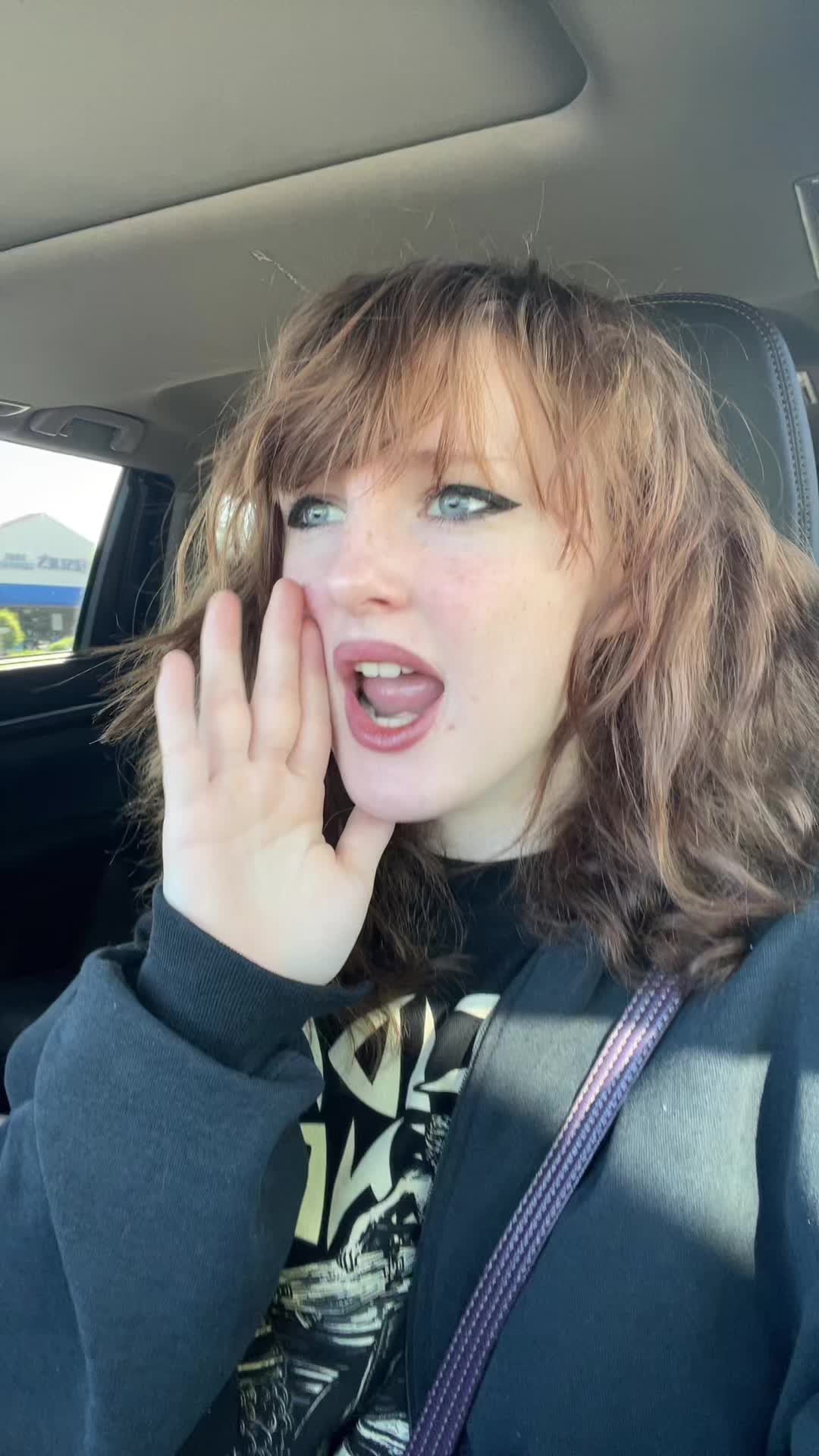 @gloriazuckz