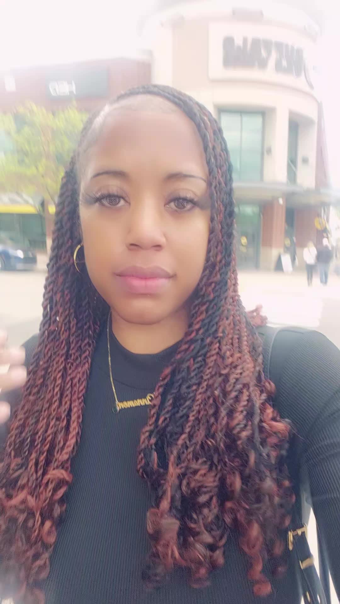 @Megaabeauty