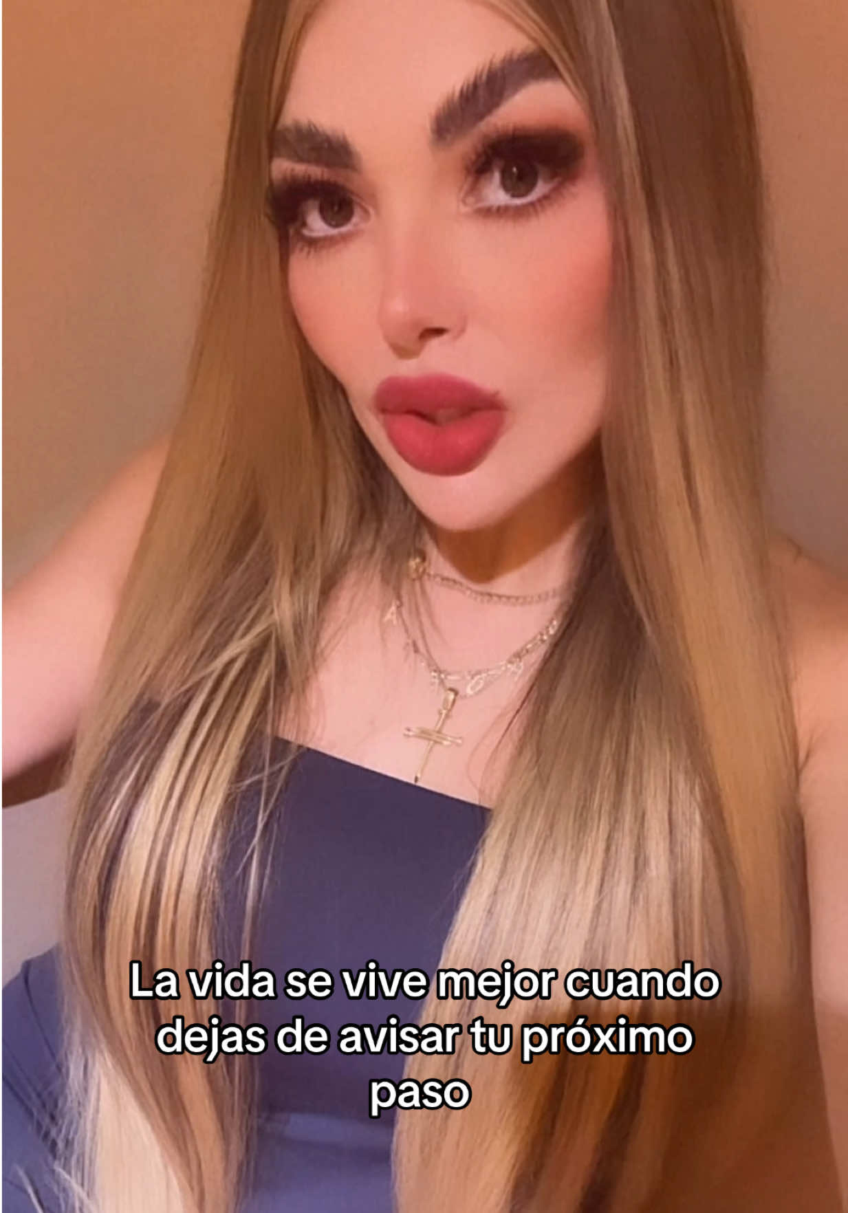 @vanesza_hurtado