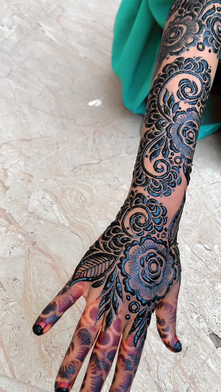 @Suwaiba henna🌿🥀